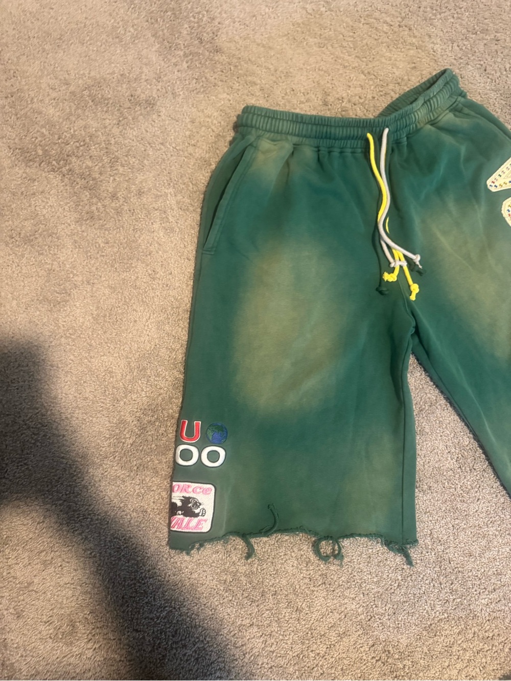 VALE FOREVER 3/4 Sweatshorts - Picture 5 of 8